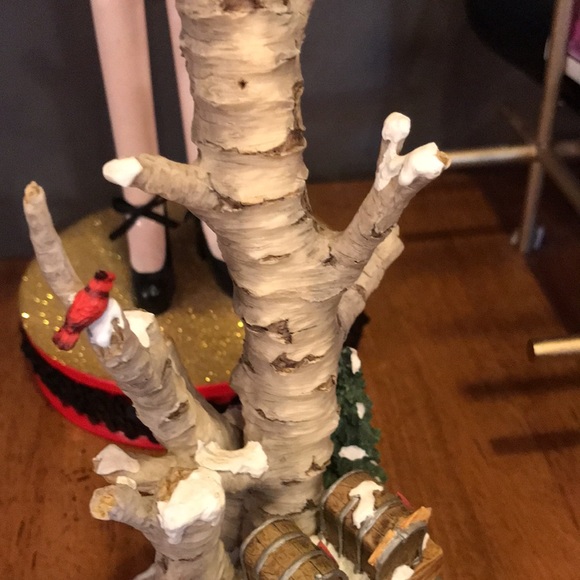 Retired Department 56 Village Burch tree cluster. Used in excellent condition. - Picture 13 of 14